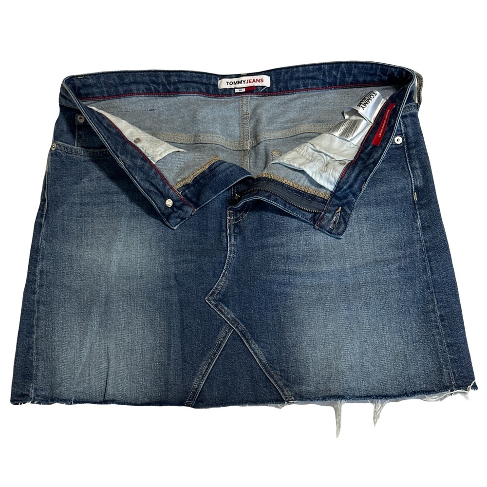 Women’s Tommy Hilfiger Tommy jeans skirt. Size 10